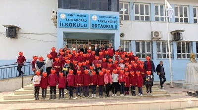 Antakya’da öğrencilere &quot;Balık Yiyelim, Sağlıklı Büyüyelim Projesi&quot; anlatıldı
