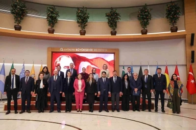 Antalya B&uuml;y&uuml;kşehir Belediye Başkan Vekili &Ouml;zdemir: "COP31 s&uuml;recinde iklimin başkenti olacağız"
