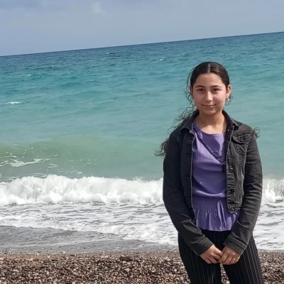 Antalya&rsquo;da 16 yaşındaki Yasemin&rsquo;den 2 g&uuml;nd&uuml;r haber alınamıyor
