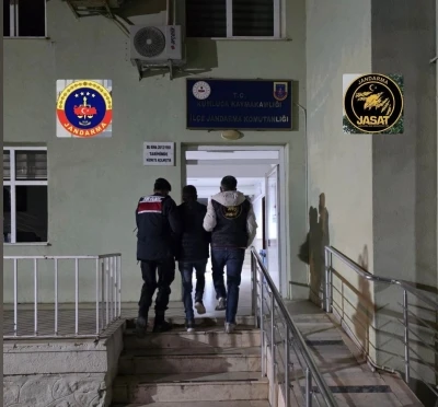 Antalya&rsquo;da 27 yıl 8 ay hapis cezası bulunan h&uuml;k&uuml;ml&uuml; yakalandı
