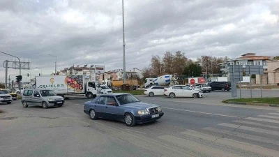 Antalya&rsquo;da 4 ara&ccedil;lı zincirleme kaza: 1 yaralı
