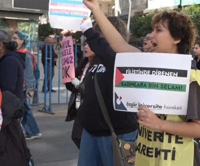 Antalya&rsquo;da 8 Mart D&uuml;nya Kadınlar G&uuml;n&uuml; y&uuml;r&uuml;y&uuml;ş&uuml;
