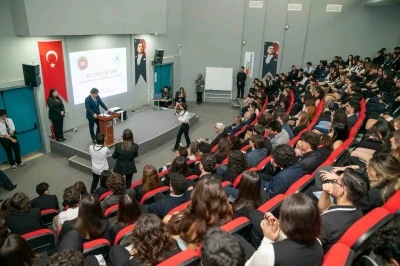 Antalya&rsquo;da AUMUN&rsquo;26 başladı: Gen&ccedil;ler d&uuml;nya g&uuml;ndemini tartışıyor
