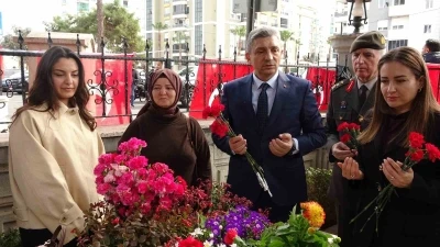 Antalya&rsquo;da &Ccedil;anakkale şehitleri anıldı
