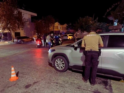 Antalya’da ‘Huzurlu Sahiller’ uygulamasında 60 bin 311 şahıs, 17 bin 955 araç sorgulandı
