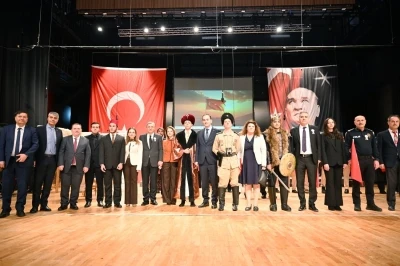 Antalya&rsquo;da İstiklal Marşı&rsquo;nın kabul&uuml; kutlandı
