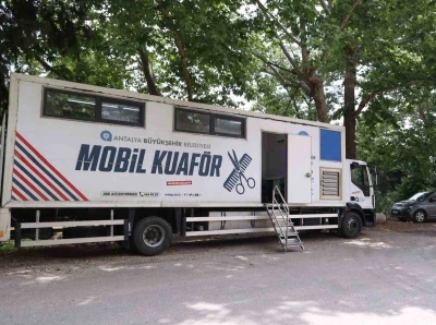 Antalya&rsquo;da mobil kuaf&ouml;r tırı yaylalarda hizmet veriyor
