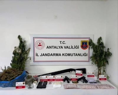 Antalya’da uyuşturucu operasyonu
