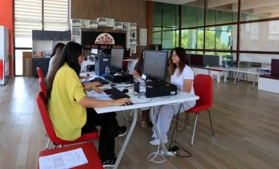 Antalya&rsquo;nın 5 yıldızlı otelleri aratmayan yurtlarında tatil i&ccedil;in rekor başvuru
