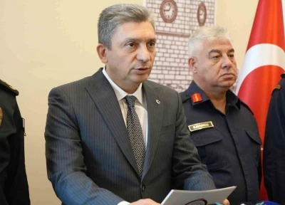 Antalya Valisi Şahin: "Otob&uuml;s kazasında rapor hen&uuml;z &ccedil;ıkmadı"
