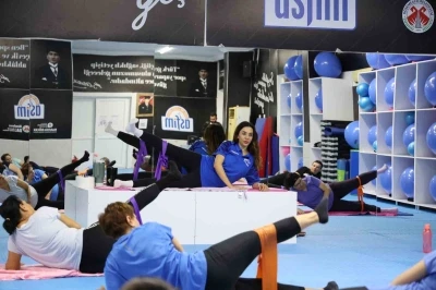 Antalyalılardan &uuml;cretsiz spor kurslarına ilgi
