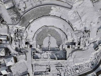 Antik kent karla kaplandı
