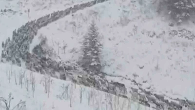 Anzer Yaylası’na kar yağdı, her yer beyaza büründü
