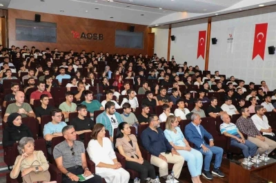 AOSB Başkanı Sütcü,&quot; Başarı, sürekli öğrenmek ve kendini geliştirmekten geçer&quot;
