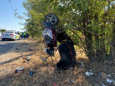 Aracın çarptığı motosikletin sürücüsü hayatını kaybetti
