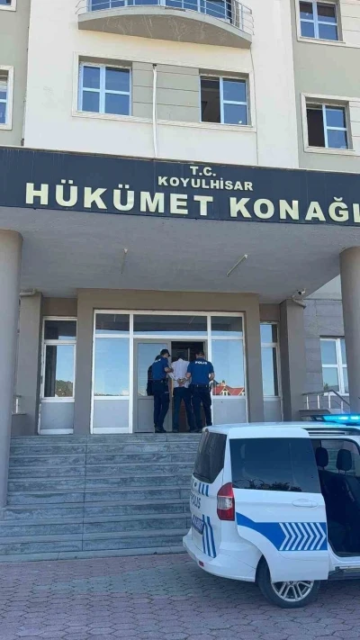 Aranan 3 firari h&uuml;k&uuml;ml&uuml; Koyulhisar il&ccedil;esinde yakalandı
