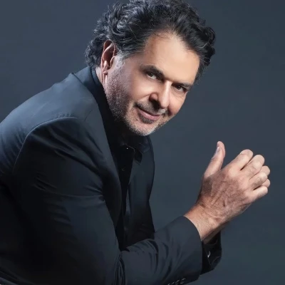 Arap m&uuml;ziğinin "S&uuml;perstar"ı Ragheb Alama ilk kez T&uuml;rkiye&rsquo;de konser verecek
