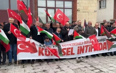 Ardahan&rsquo;da İsrail&rsquo;in Filistinli esirleri hedef alan "idam yasası" protesto edildi
