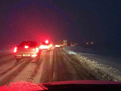 Ardahan’da kar ve yoğun tipi ulaşımda aksamalara neden oldu
