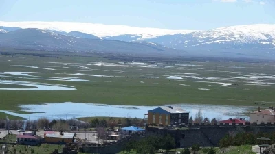 Ardahan&rsquo;da Kura Nehri&rsquo;nin debisi y&uuml;kseldi
