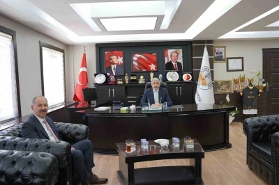 Ardeş Belediye Arpa&ccedil;ay&rsquo;dan Kahta Belediyesine ziyaret
