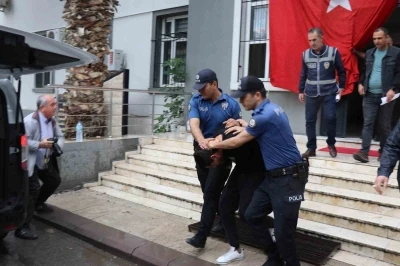 Aren&rsquo;i &ouml;l&uuml;m&uuml;ne darp eden sanığa 8 yıl 5 ay, anneye 3 yıl 4 ay hapis cezası verildi
