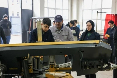Arnavutk&ouml;y Belediyesinin kamelyaları meslek liselerinde &uuml;retiliyor
