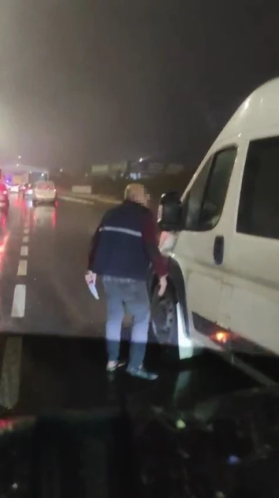 Arnavutk&ouml;y&rsquo;de trafikte bı&ccedil;aklı gerginlik
