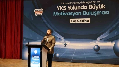 Arnavutk&ouml;y&rsquo;de YKS&rsquo;ye hazırlanan gen&ccedil;lere motivasyon desteği
