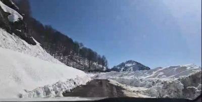 Artvin&rsquo;de Macahel ge&ccedil;idi yeniden ulaşıma a&ccedil;ıldı
