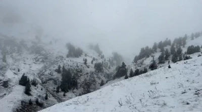 Artvin’de yaylalar kar altında
