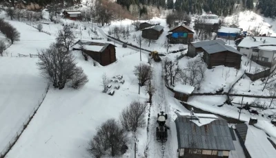 Artvin Orman B&ouml;lge M&uuml;d&uuml;rl&uuml;ğ&uuml;&rsquo;nden karla m&uuml;cadeleye destek
