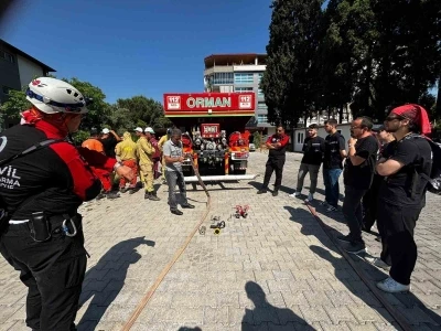 ASAK g&ouml;n&uuml;ll&uuml;lerine orman yangınlarıyla m&uuml;cadele eğitimi
