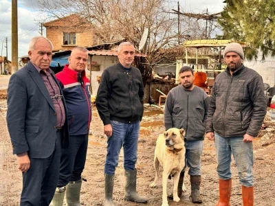 Aşırı yağışlar sonrası S&ouml;ke&rsquo;de hayvanlar g&uuml;venli b&ouml;lgelere alındı
