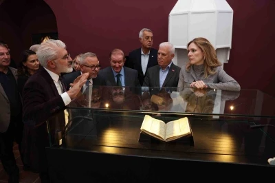 Asırlık miras gün yüzüne çıktı
