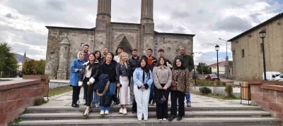 Aşkale Gençlik Merkezi’nden &quot;Bir bilenle Erzurum&quot; projesi
