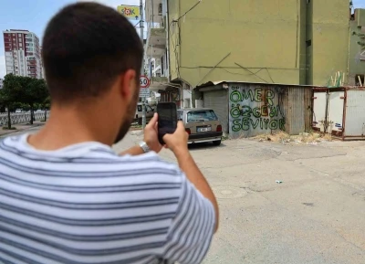 Aşkını k&ouml;pr&uuml; altına ve duvarlara yazdı, vatandaşlar tepki g&ouml;sterdi
