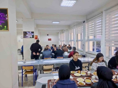 Aslanapa&rsquo;da "Maarifin Kalbinde Ramazan İftar Buluşması"
