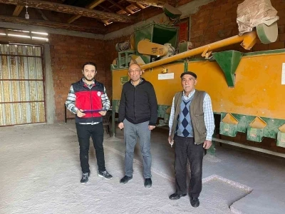 Aslanapa&rsquo;da selekt&ouml;r ve yem ezme makineleri denetlendi
