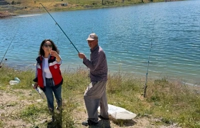 Aslanapa&rsquo;da su &uuml;r&uuml;nleri denetimleri ger&ccedil;ekleştirildi
