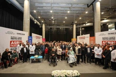 Asrın felaketinde g&uuml;&ccedil;lenen hayatlar Gaziantep&rsquo;te buluştu