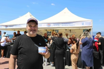 Aşure bereketi Mudanya&rsquo;yı sardı
