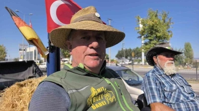 At arabasıyla 4 bin 800 kilometre yol katedecekler
