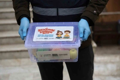 Ataşehir Belediyesi’nden öğrencilere yönelik kırtasiye ve beslenme desteği
