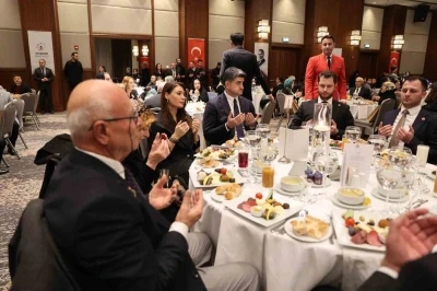 Ataşehir&rsquo;de şehit ve gaziler i&ccedil;in anlamlı Ramazan buluşması
