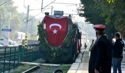Atatürk’ün Manisa’ya gelişinin 100. yıl dönümü coşkuyla kutlandı
