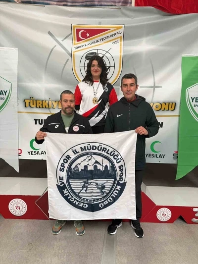 Atıcılık yarışlarında Kayseri r&uuml;zgarı
