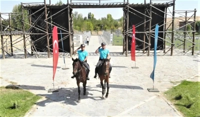 Atlı jandarma birlikleri, Malazgirt kutlamalarına renk kattı
