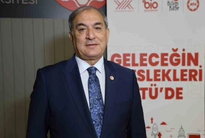 AT&Uuml;, geleceğin mesleklerine y&ouml;nelik eğitim atağını s&uuml;rd&uuml;r&uuml;yor
