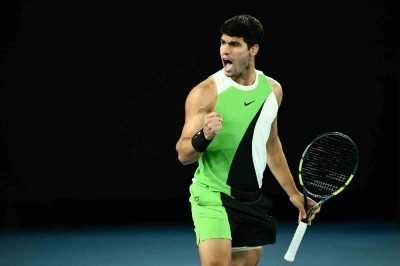 Avustralya A&ccedil;ık&rsquo;ta kazanan Carlos Alcaraz oldu
